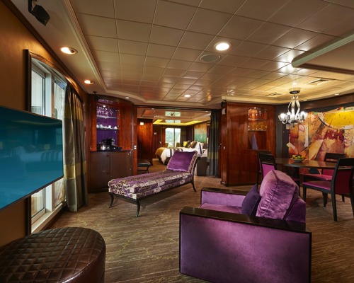 NCL Norwegian Gem The Haven Owner's Suite with Large Balcony.jpeg