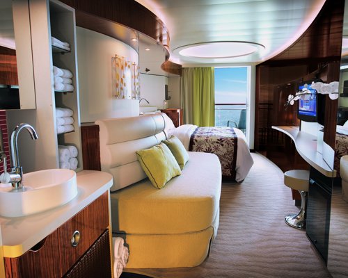 NCL Norwegian Epic Spa Club Balcony Suite.jpeg