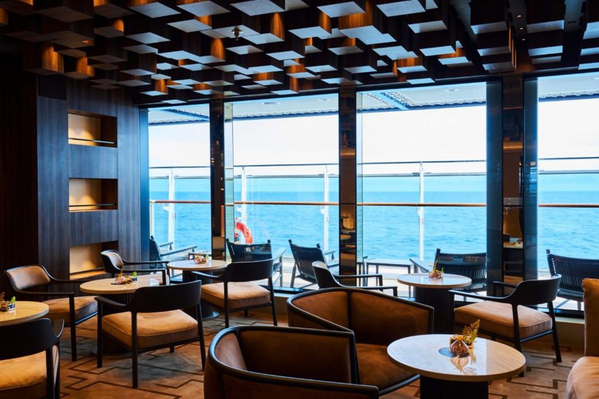 Explora Journeys EXPLORA III Crema Café 5.jpg