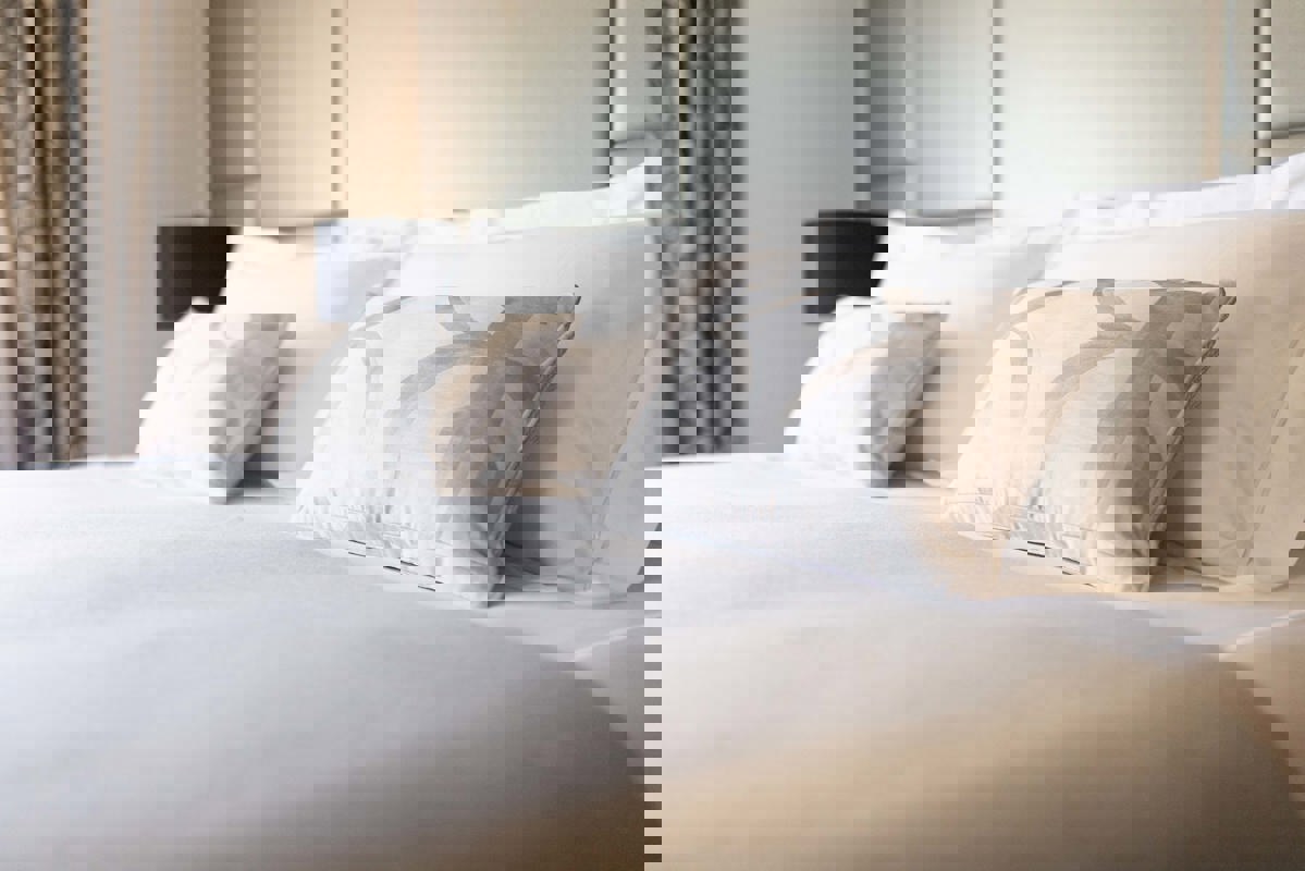 Regent Seven Seas VOYAGER Seven Seas Suite 1.jpg