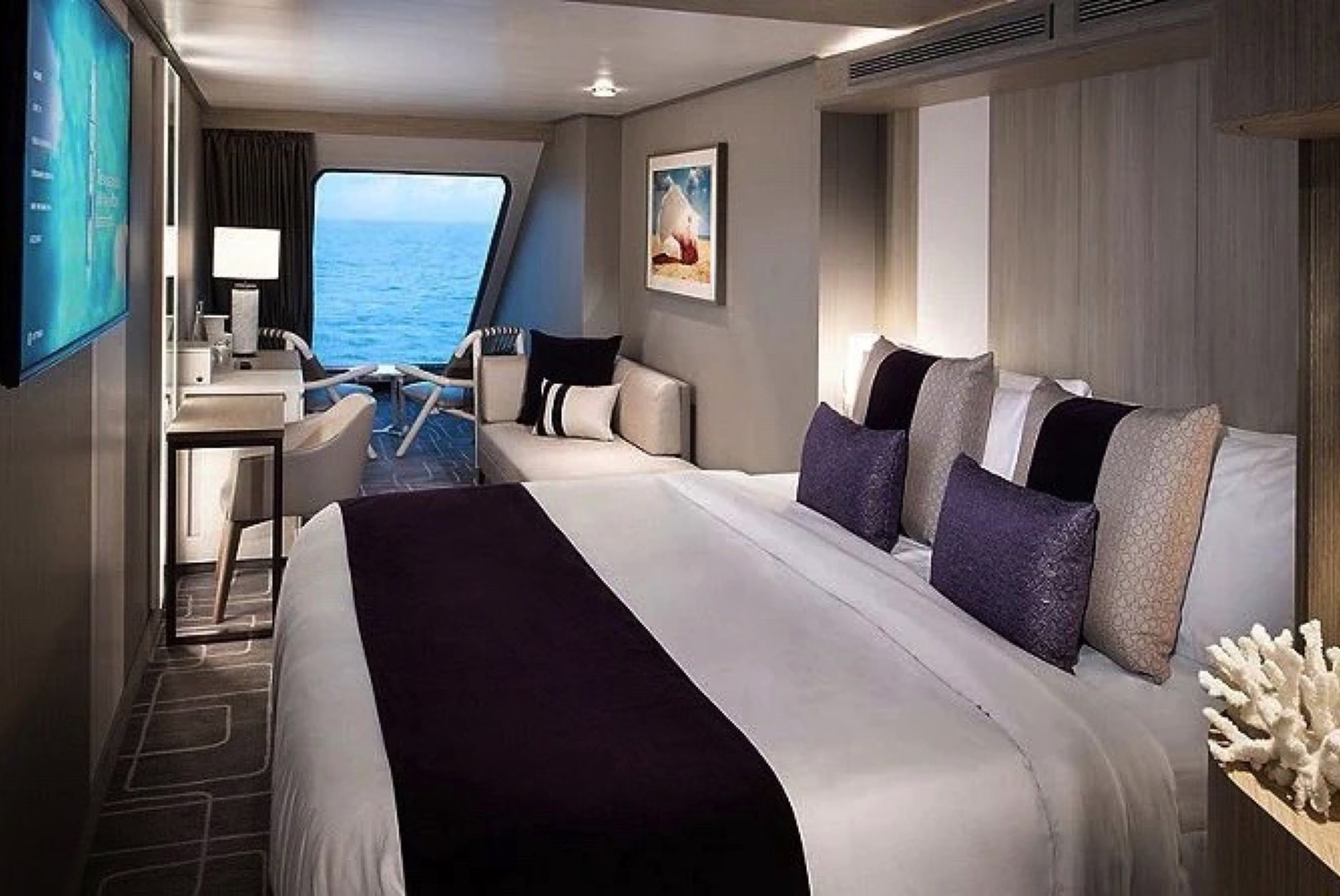Deluxe Ocean View Stateroom