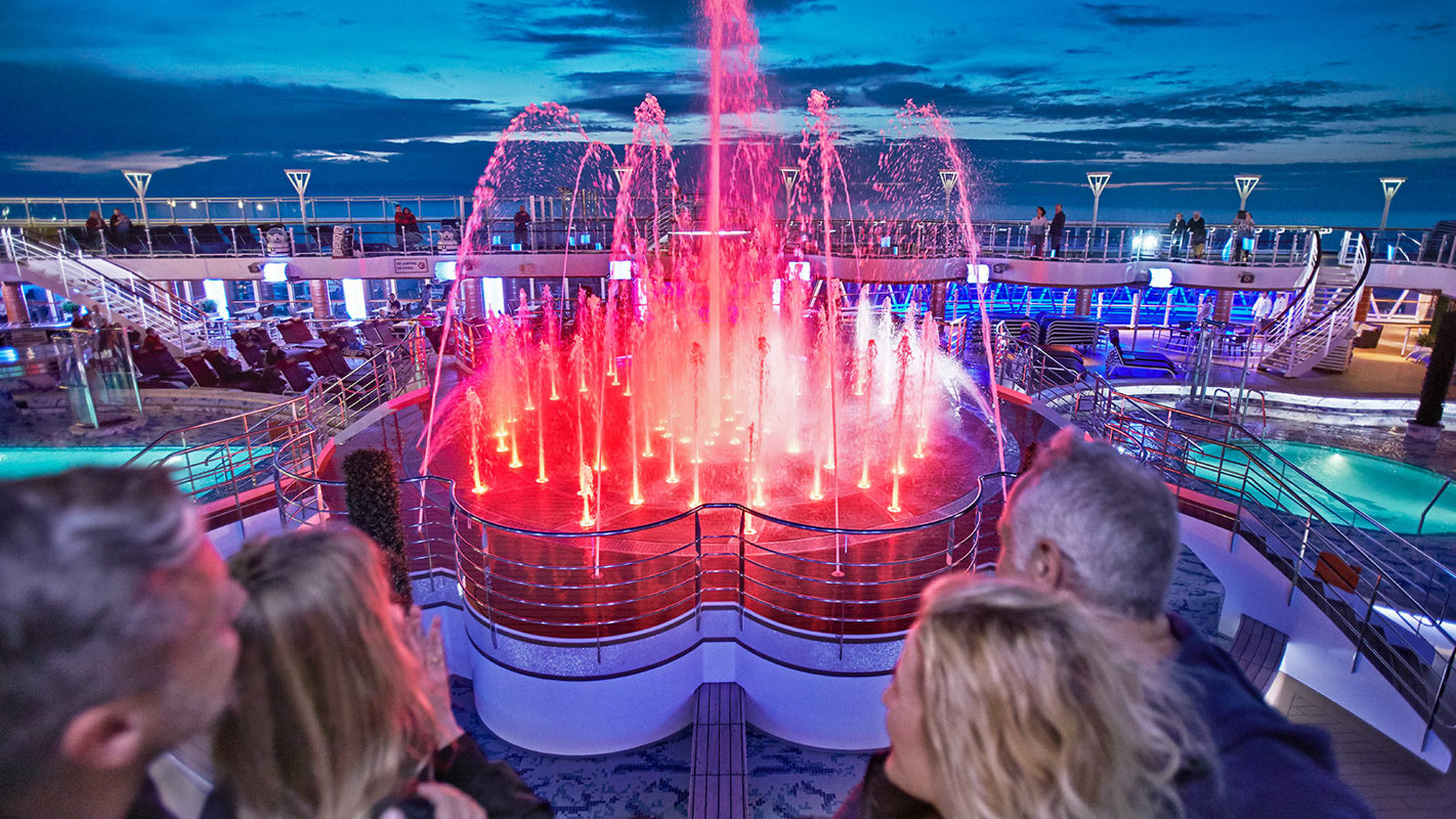 Princess Cruises Magestic Princess Watercolour Fantasy Show.jpg