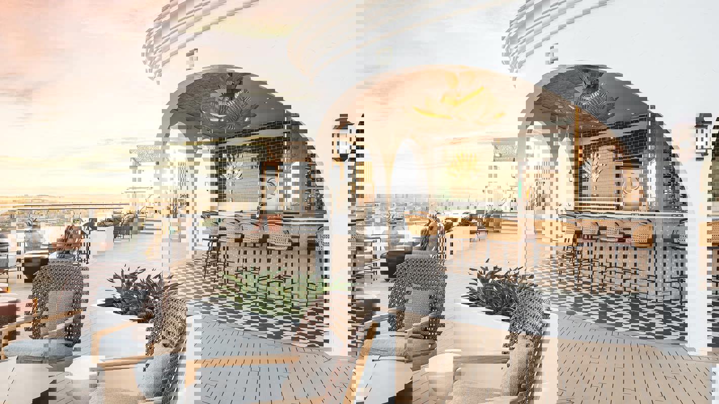 Celebrity Xcel - Sunset Bar 1.jpg