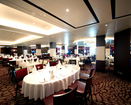 P&O Cruises Britannia Oriental 1.jpg