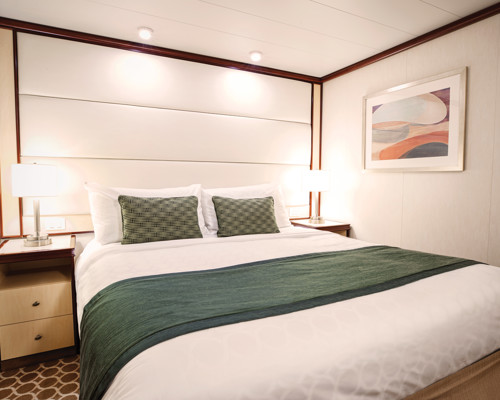 Princess Cruises Regal Princess Interior 3.jpg