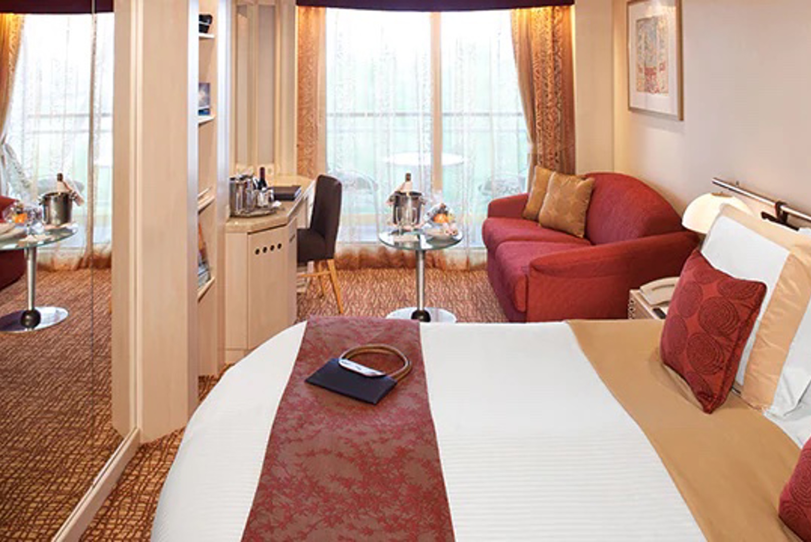 Prime AquaClass® Stateroom