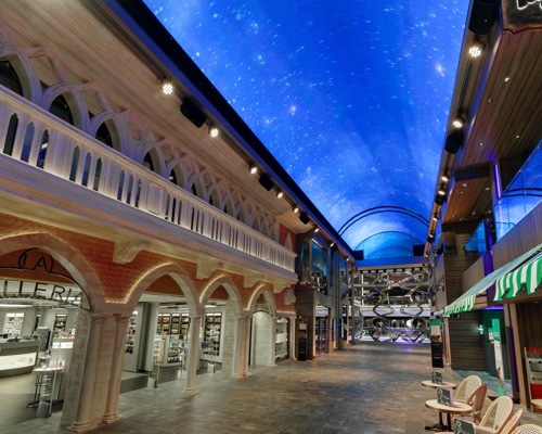 MSC Cruises MSC Grandiosa Galleria Grandiosa 2.jpg