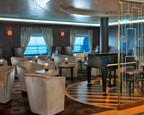 Regent Seven Seas NAVIGATOR Lounge.jpg
