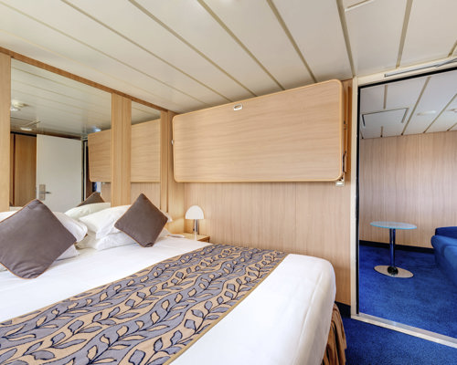 MSC Cruises MSC Sinfonia Ocean View 0.jpg