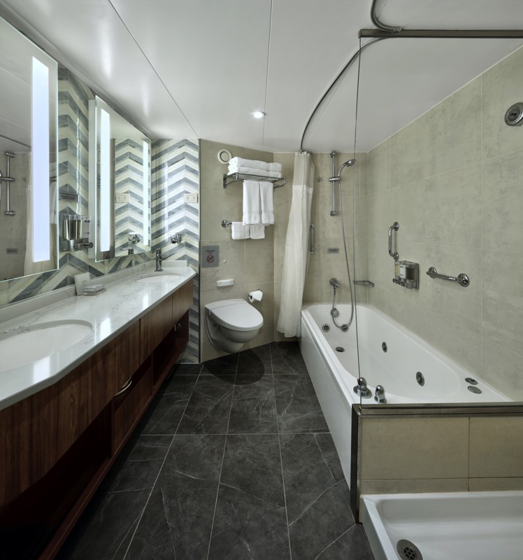 HAL Eurodam Signature Suite 3.jpg