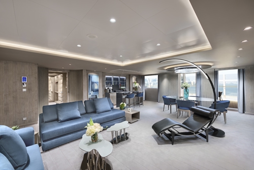 MSC Yacht Club Royal Suite with Whirlpool Bath