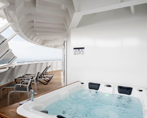 MSC Cruises MSC Virtuosa Grand Suite Aurea with Terrace and Whirlpool 2.jpg