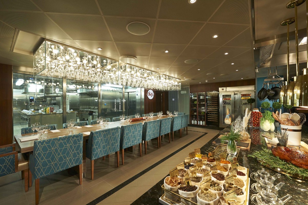 Carnival Panorama - Chefs Table.jpg