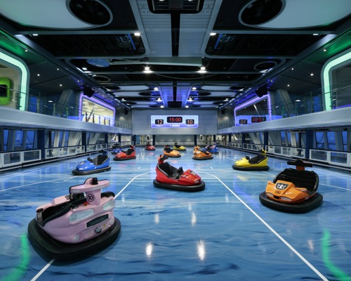 Royal Caribbean International Quantum of the Seas Interior SeaPlex 1.jpg