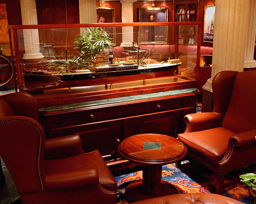 Princess cruises grand class wheelhouse bar.jpeg