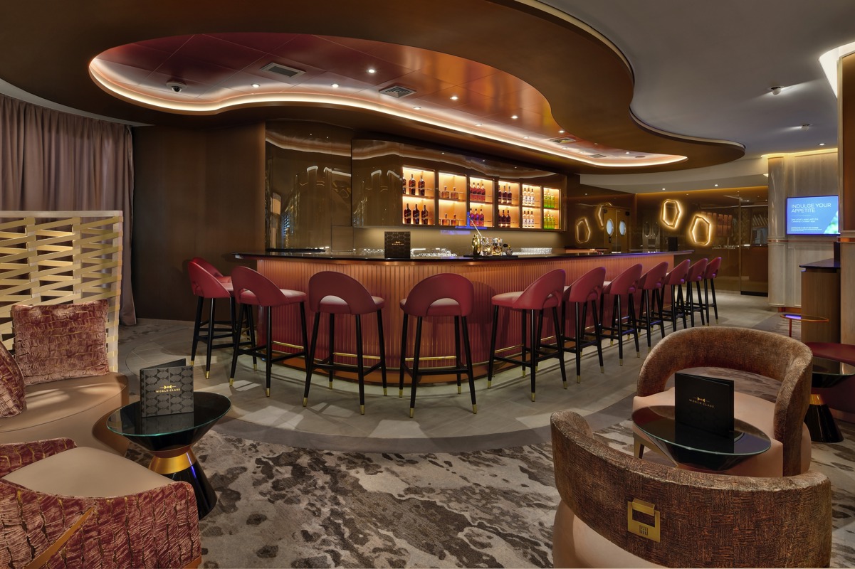 Celebrity Cruises World Class Bar 2.jpg