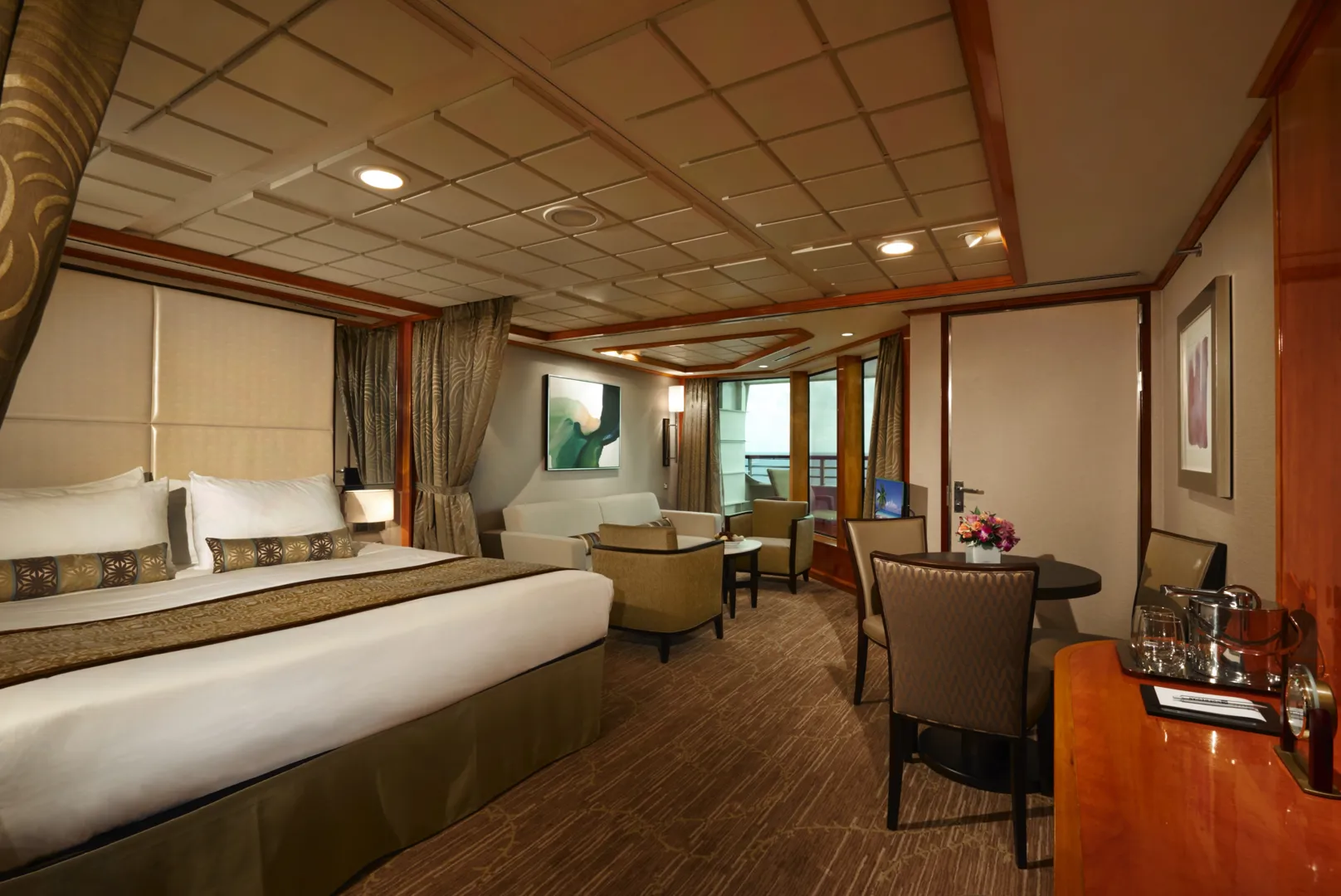 Norwegian Dawn Cruise Ship | LoveitBookit