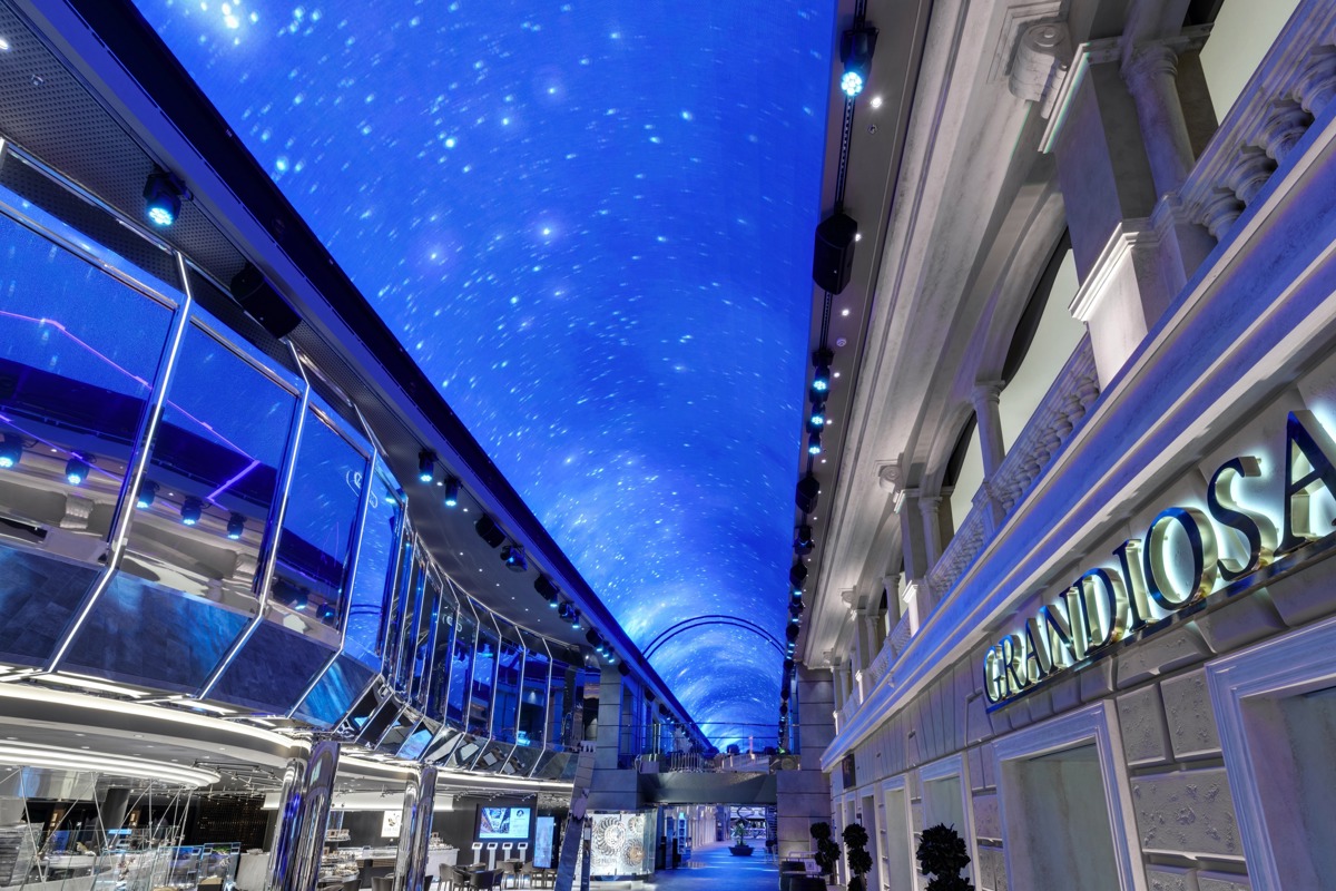 MSC Cruises MSC Grandiosa Galleria Grandiosa 4.jpg