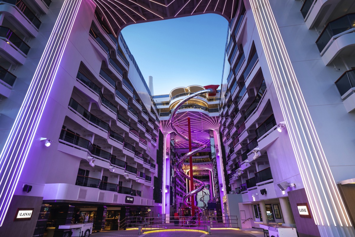 MSC Cruises MSC World Europa The Venom Drop @ The Spiral 3.jpg