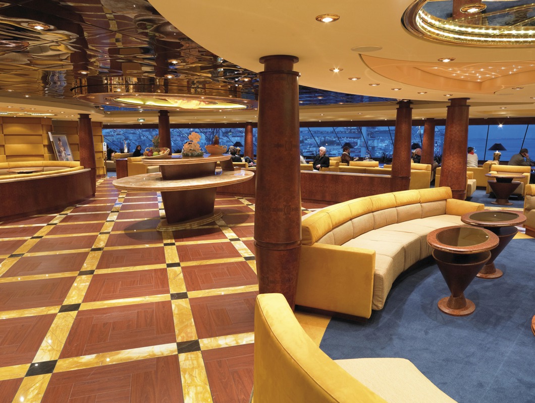 MSC Cruises MSC Fantasia MSC Yacht Club 4.jpg