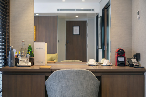 Owner's One-Bedroom Suite - Deck 4