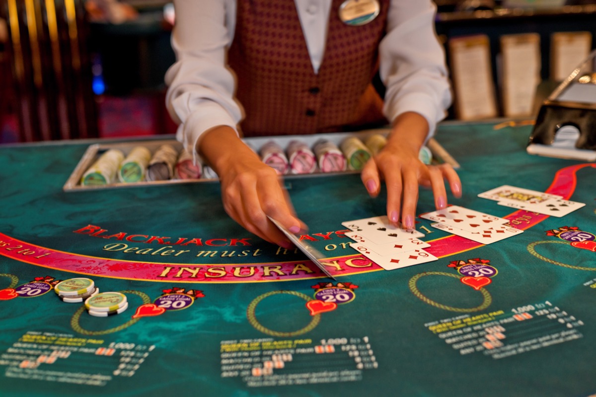 Royal Caribbean International Oasis of the Seas Casino 4.jpg