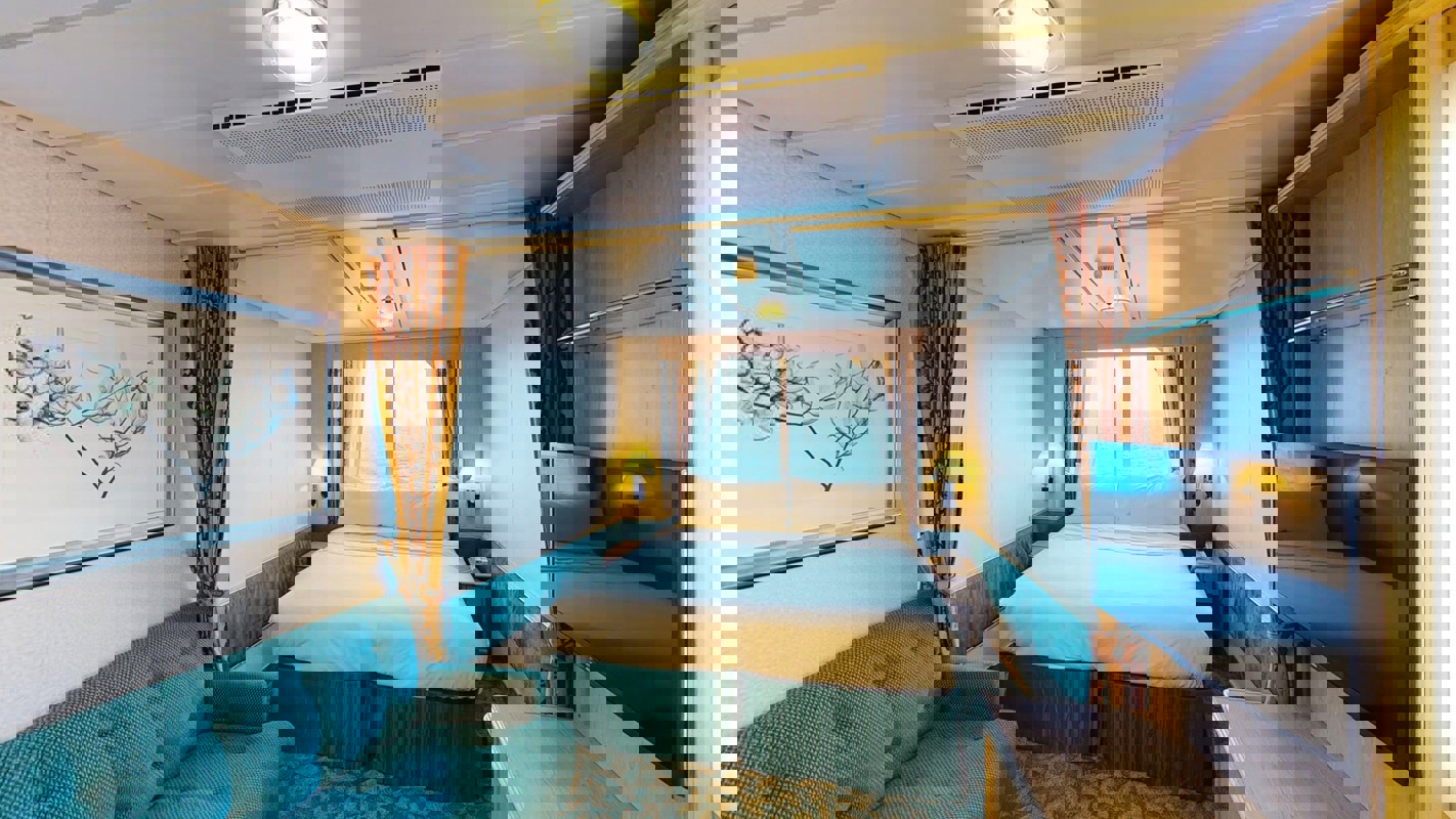 RCI Freedom of the Seas Oceanview.jpeg