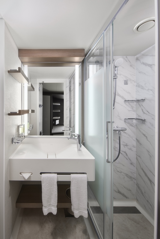 NCL Norwegian Jewel Aft-Facing Balcony 2.jpeg