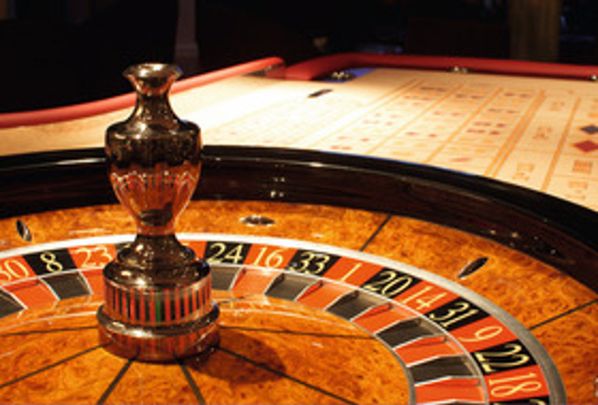 TUI Cruises Mein Schiff 4 Interior Casino 2.jpg