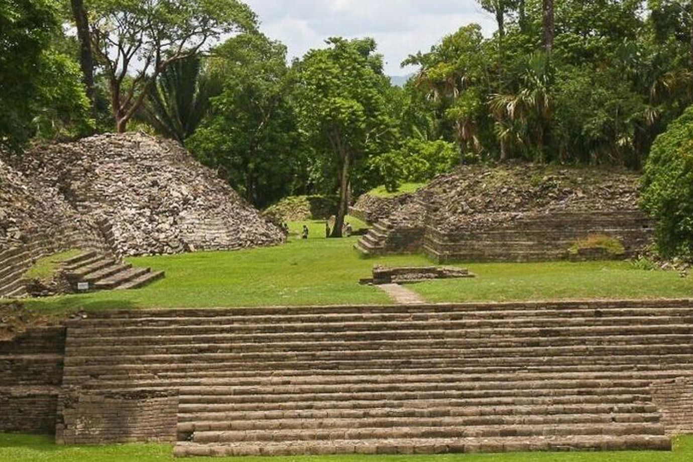 Nim Li Punit Mayan Ruins