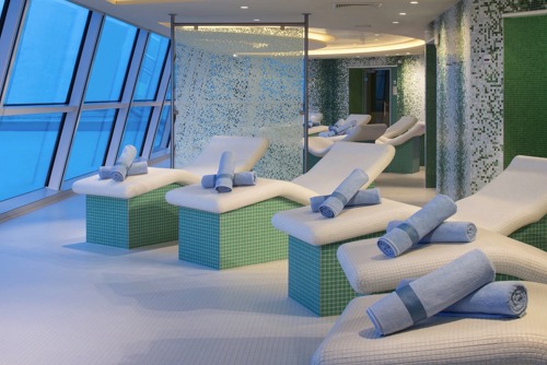 Aqua Sky Suite