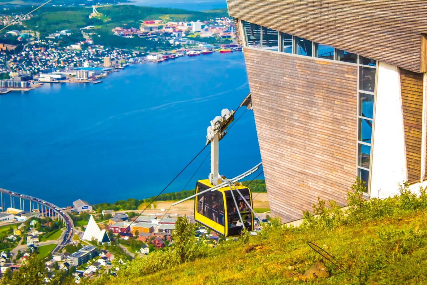 Fjellheisen cable car