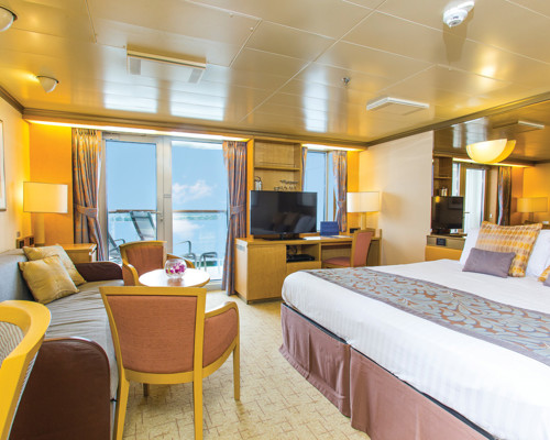 P&O Cruises Arcadia Mini Suite.jpg