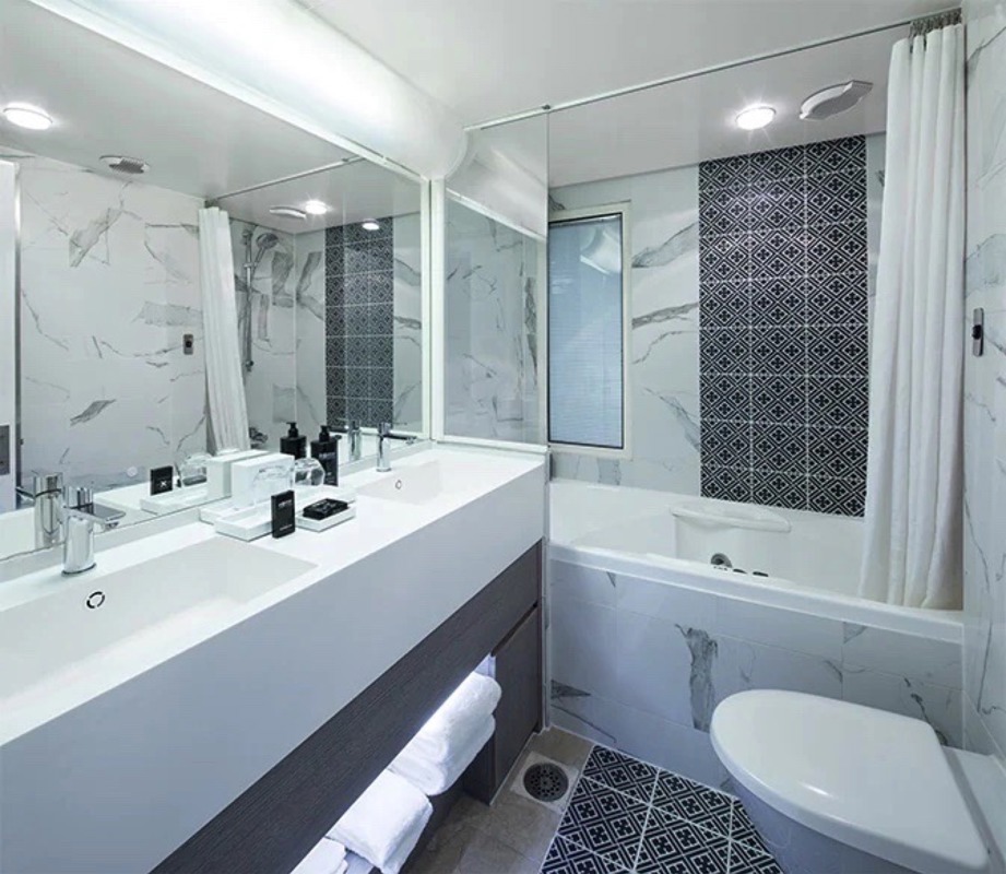 Celebrity Cruises Celebrity Beyond Celebrity Suite 1.jpg