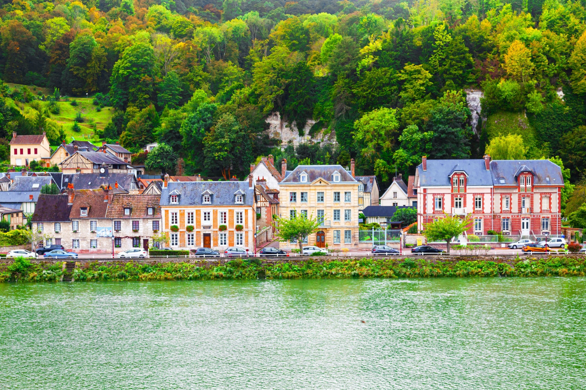 Shutterstock 2411285431 Rouen France