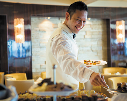 Regent Seven Seas VOYAGER La Veranda.jpg