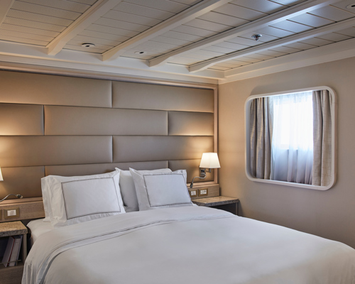 Silversea SILVER CLOUD Royal Suite 0.jpg