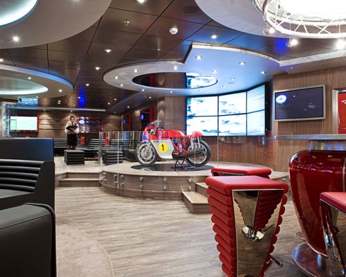 MSC Cruises MSC Fantasia Sports Bar 1.jpg