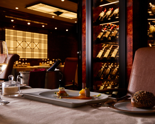 Silversea - Silver Muse - La Dame 1.jpg