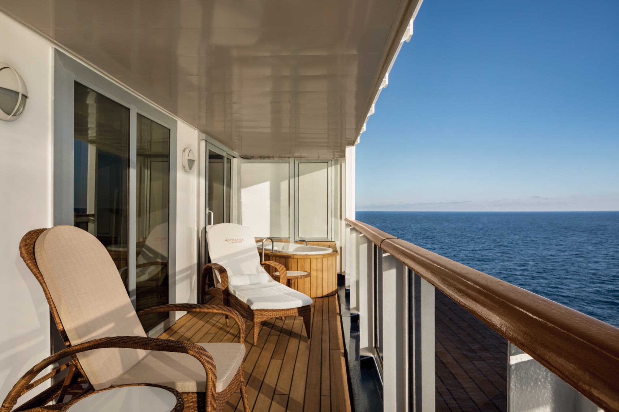 Oceania Suite