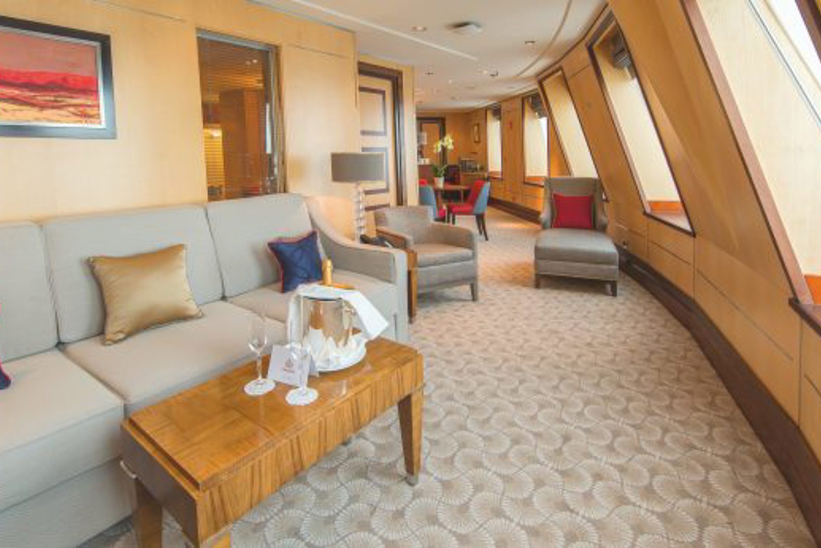 Queens Grill Royal Suite