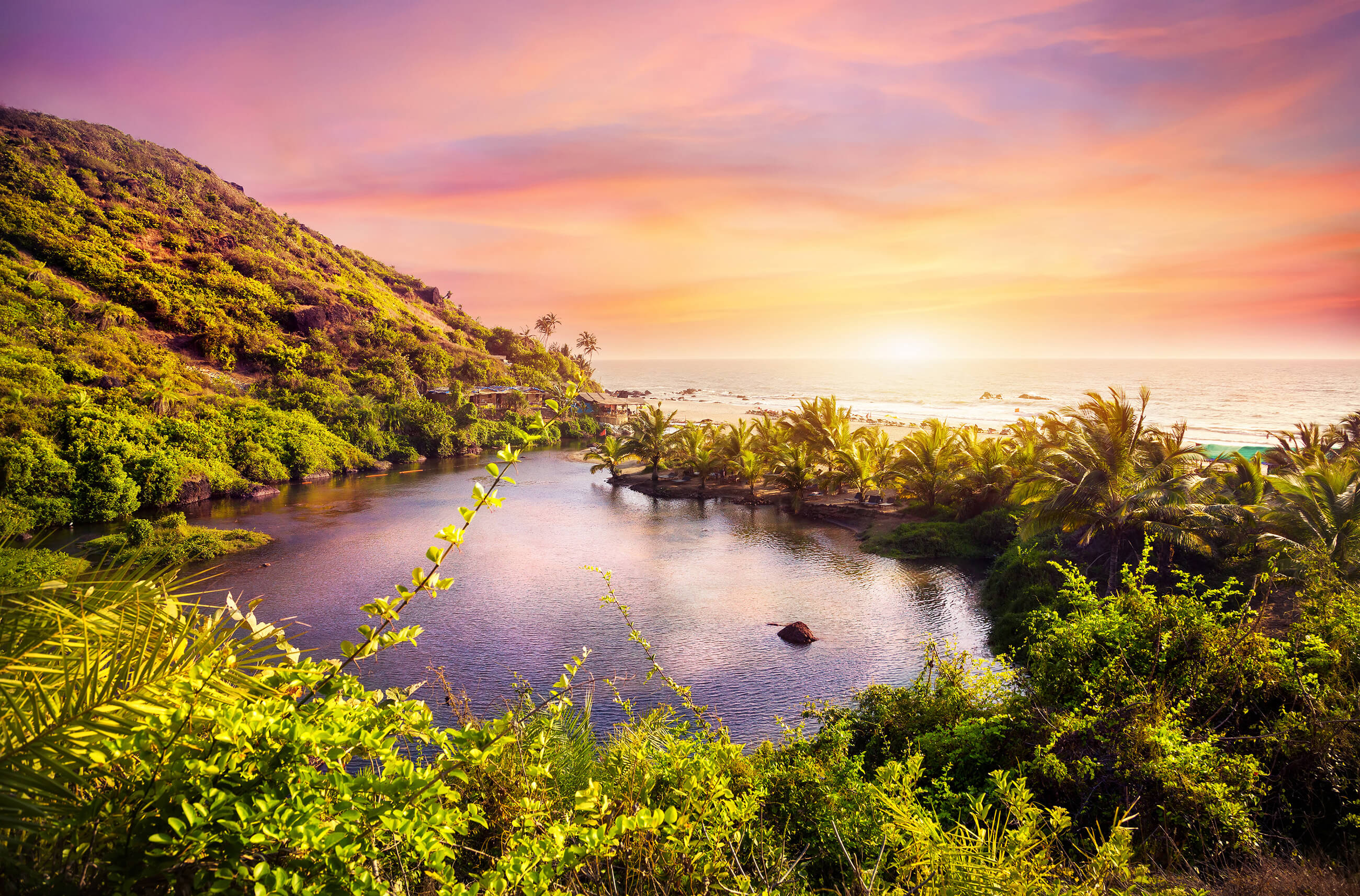 Shutterstock 206881201 Arambol Beach Goa