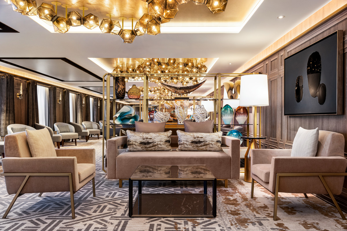 Oceania Cruises A-Class Grand Lounge 0.jpg