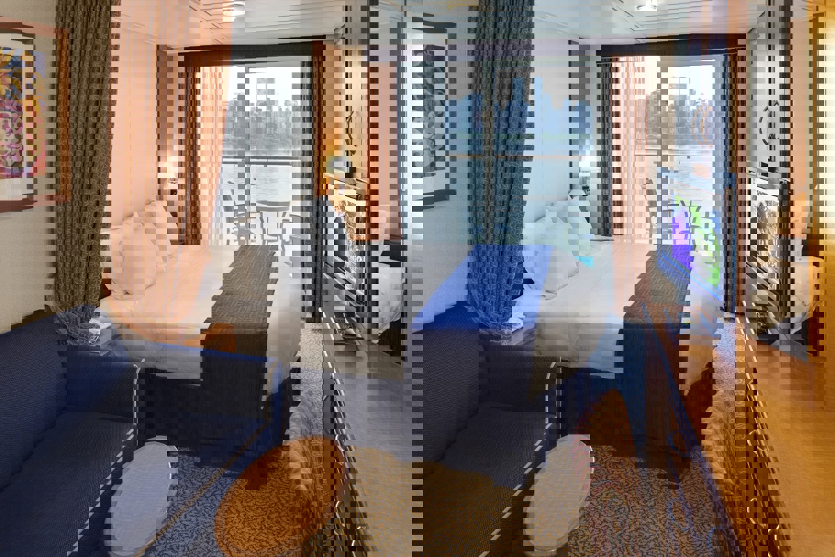 RCI Radiance of the Seas Ocean View Balcony.jpg