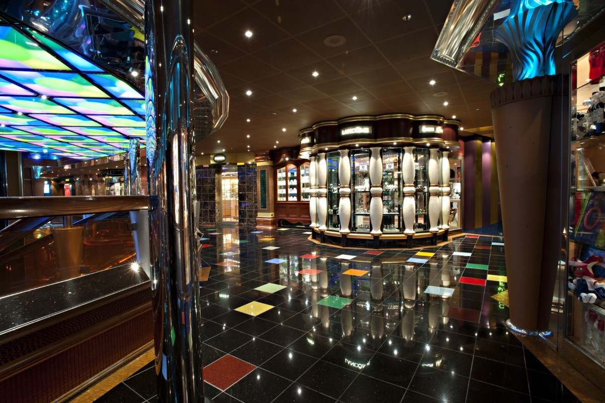 Carnival Glory - Shops.jpg