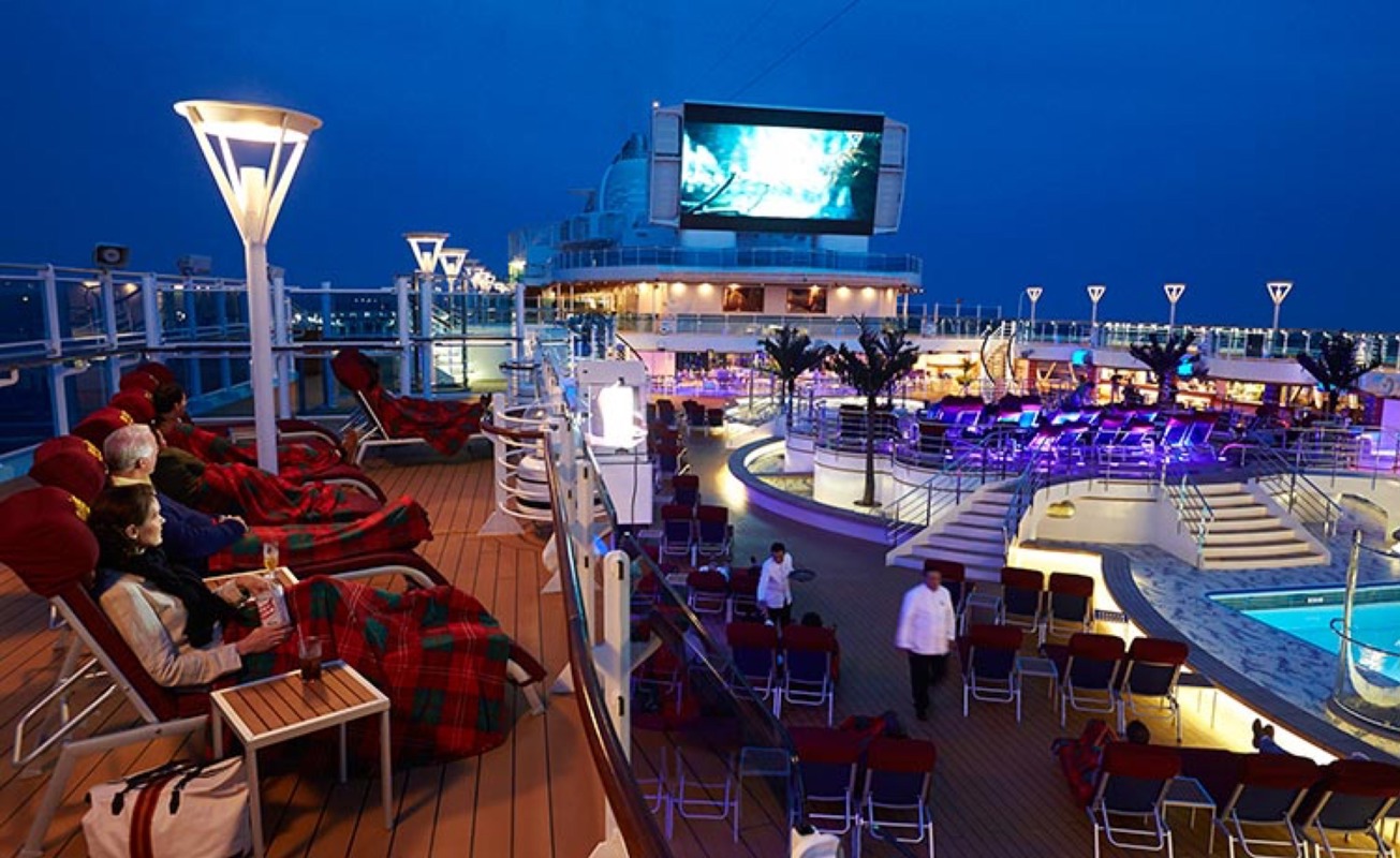 Princess Cruises Royal Class Interior movies under stars.jpg