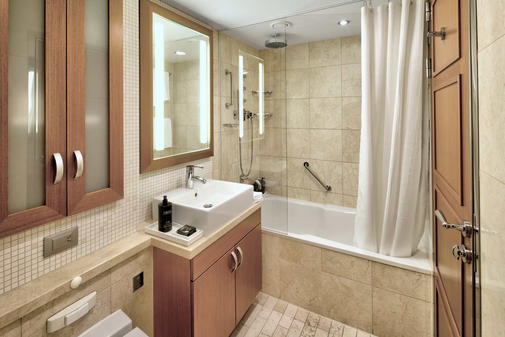 Celebrity Suite