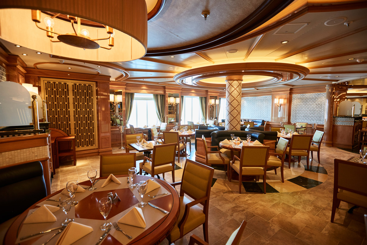 Princess Cruise Regal Princess Alfredo's Pizzeria.jpg