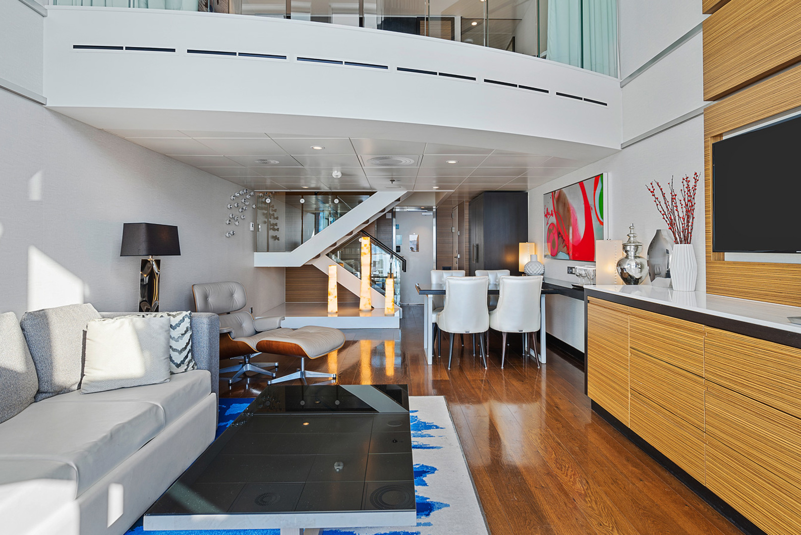 Sky Loft Suite with Balcony