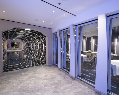 MSC Cruises MSC Seashore Boulevard Du Cabaret 0.jpg